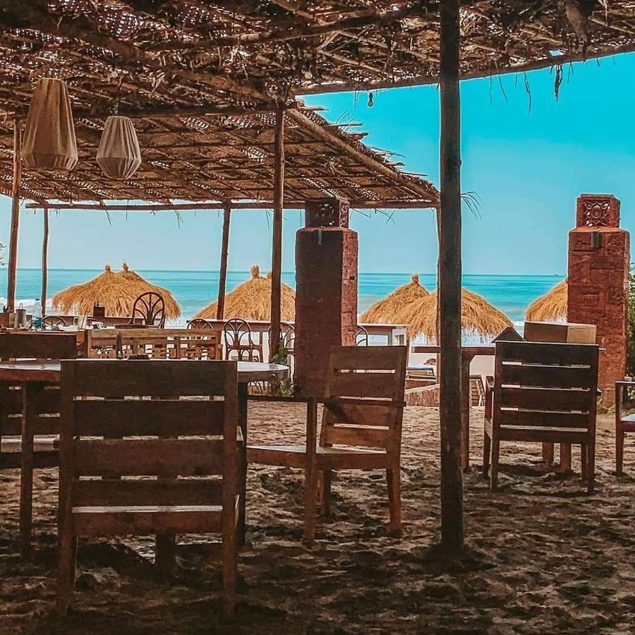 Anahata Retreat Beach Front Ashwem Goa Mandrem Exterior photo