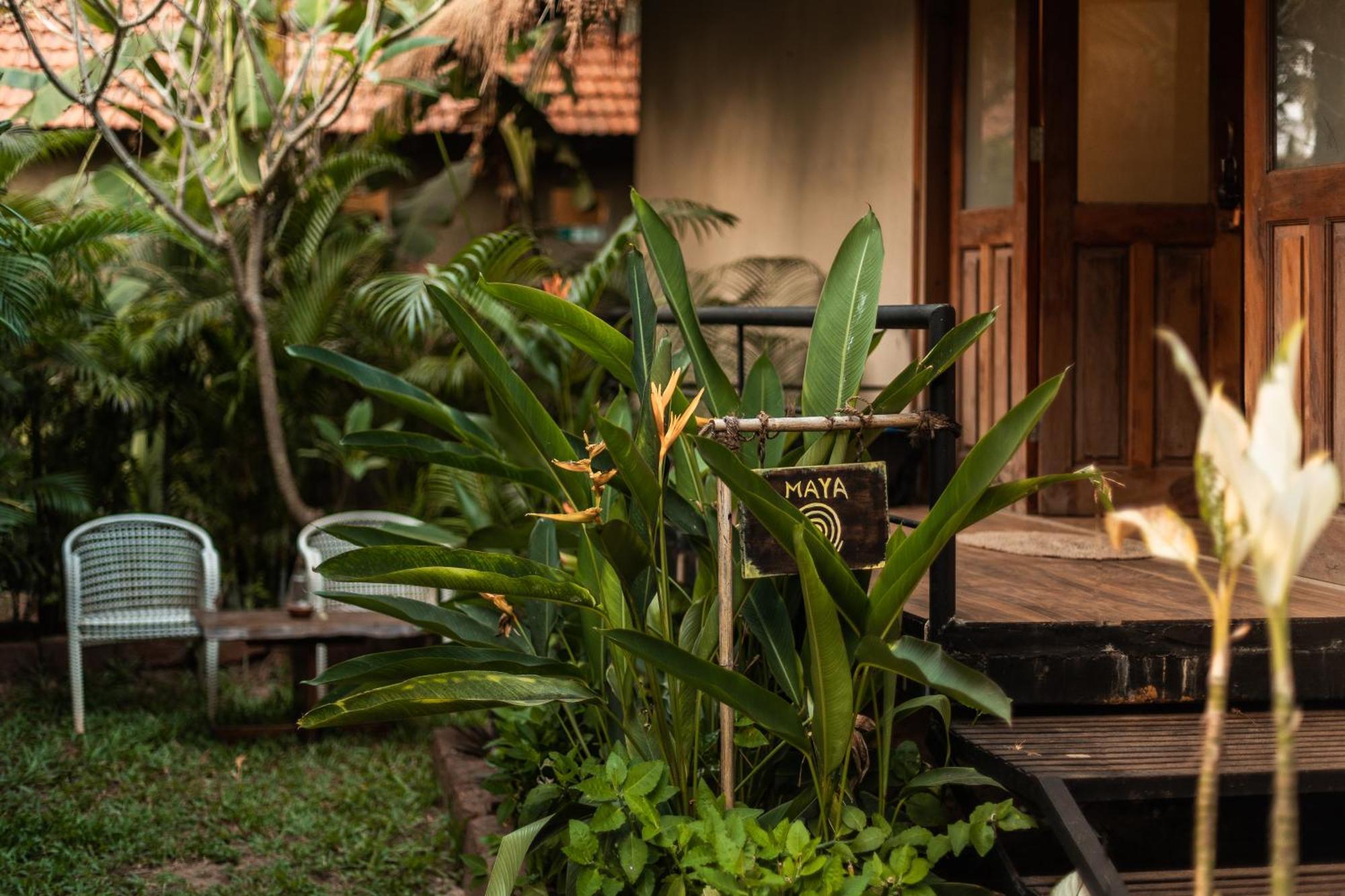Anahata Retreat Beach Front Ashwem Goa Mandrem Exterior photo